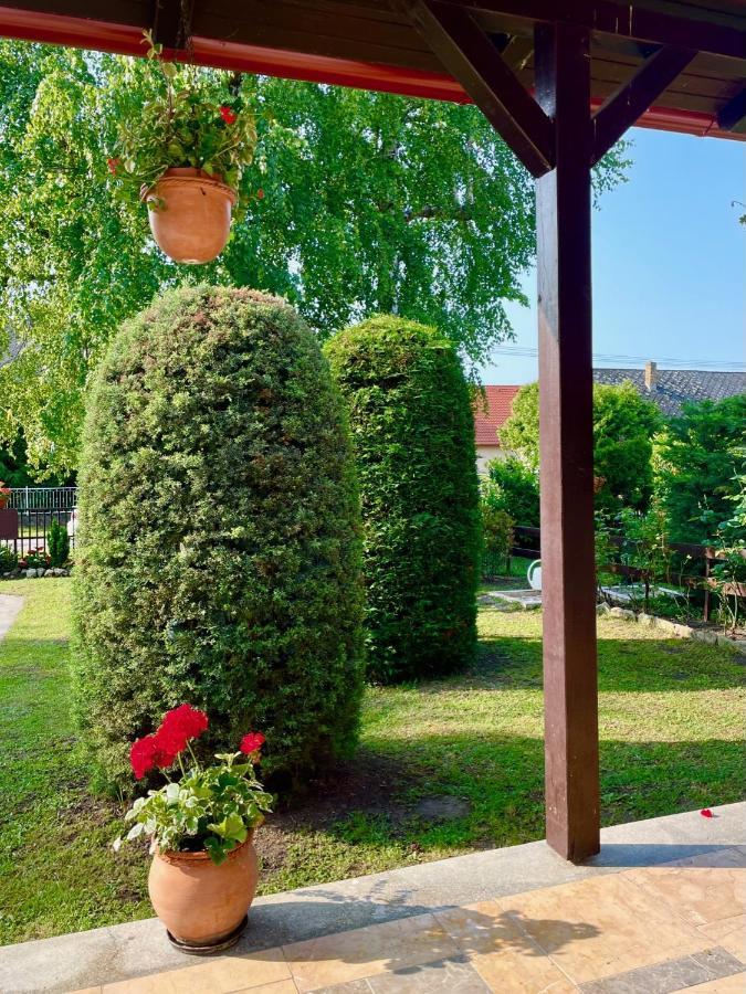 Willa Rozsa Nyaralohaz Balatonboglár Zewnętrze zdjęcie