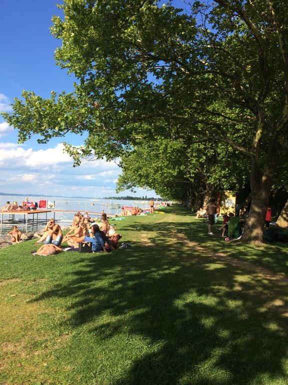 Willa Rozsa Nyaralohaz Balatonboglár Zewnętrze zdjęcie