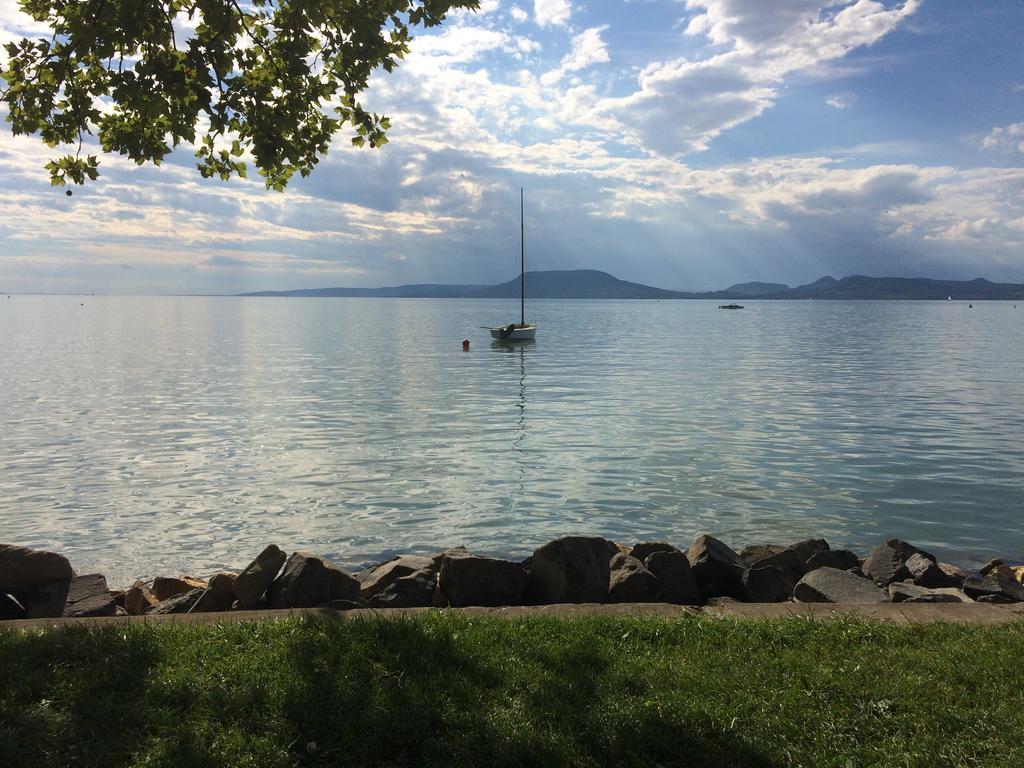 Willa Rozsa Nyaralohaz Balatonboglár Zewnętrze zdjęcie